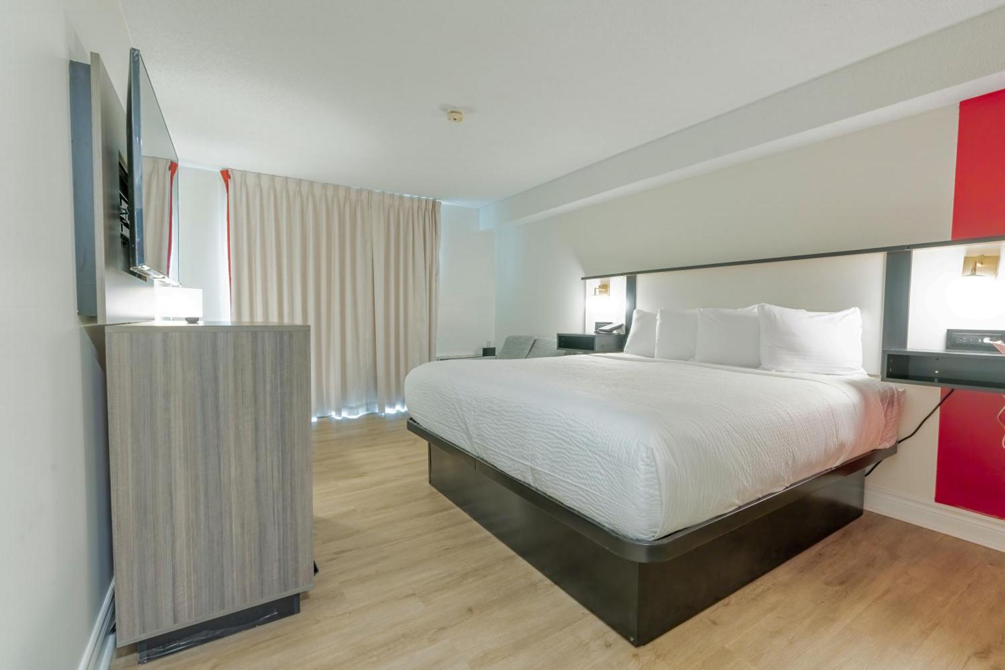 Ramada By Wyndham Kingston Μοτέλ Εξωτερικό φωτογραφία