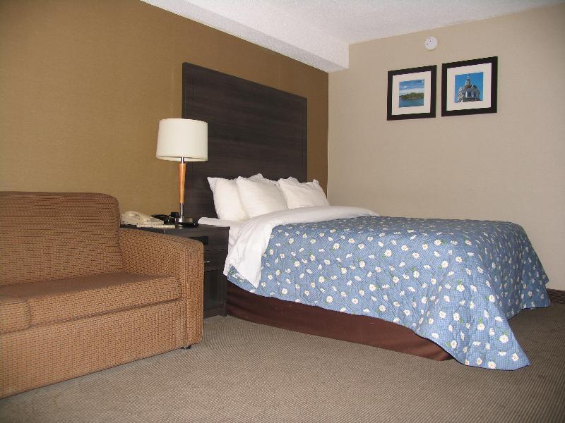 Ramada By Wyndham Kingston Μοτέλ Εξωτερικό φωτογραφία